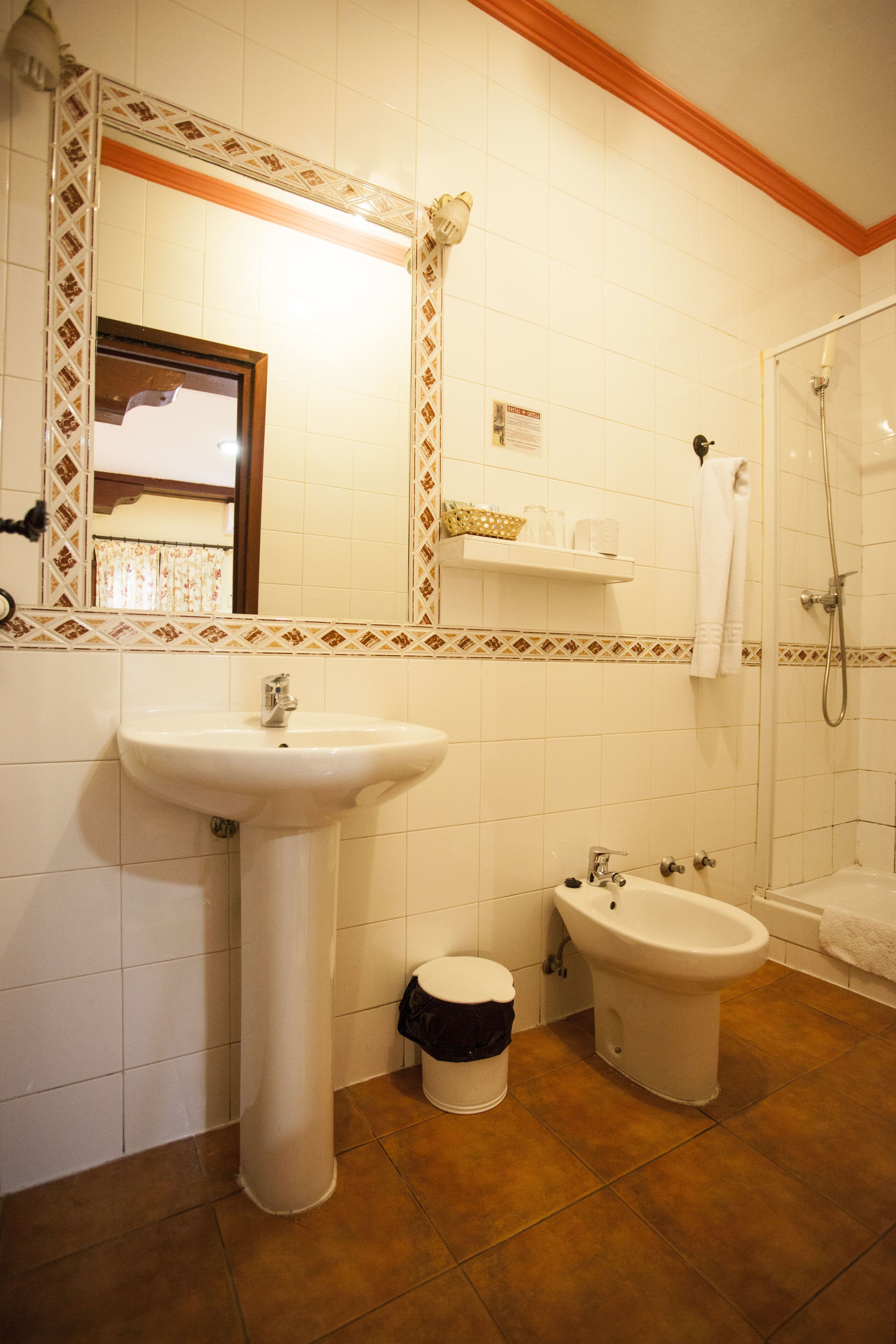 Photo - Hostal Castilla