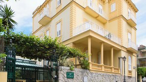 View from property - Hotel Crawford (Sant'Agnello)