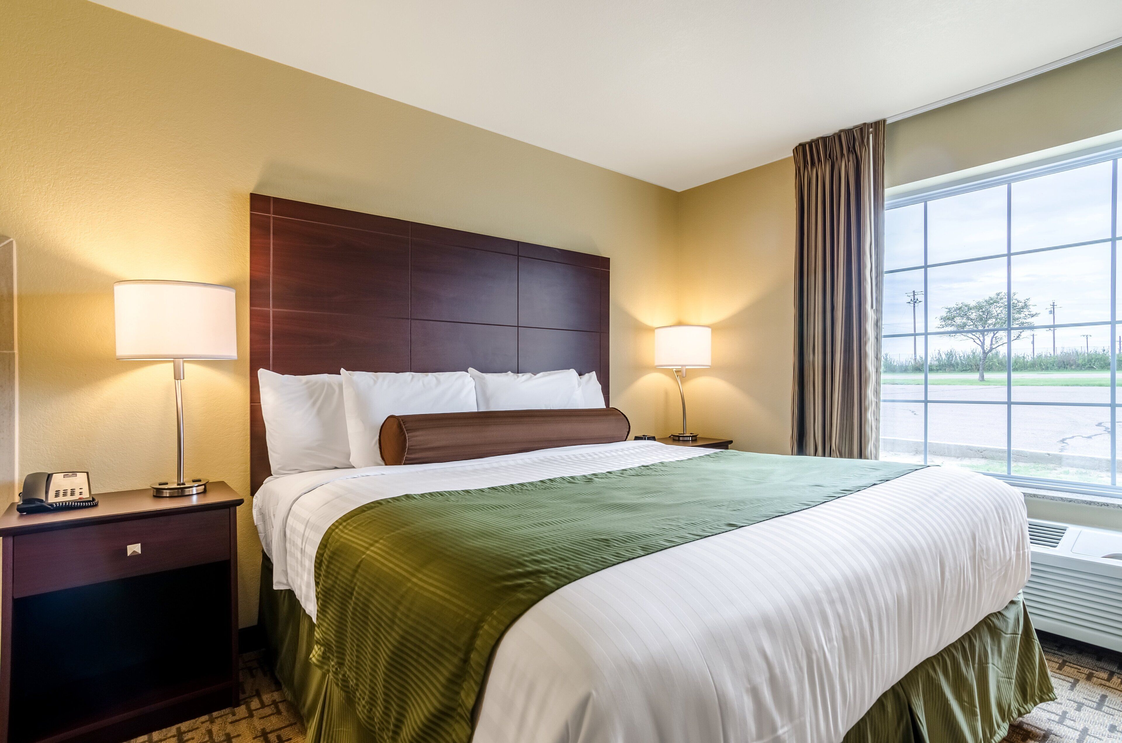 suite, 1 king bed, non smoking | premium bedding, pillow-top beds, in-room safe, desk