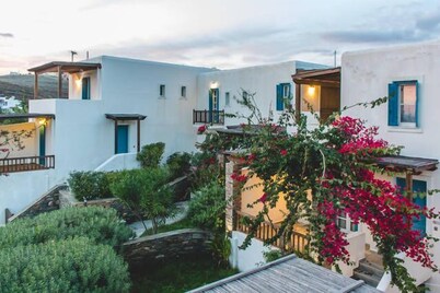 Andros Maisonettes