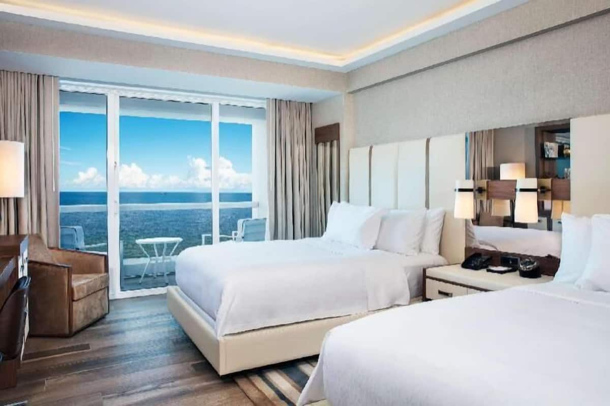 Premium bedding, minibar, in-room safe, desk