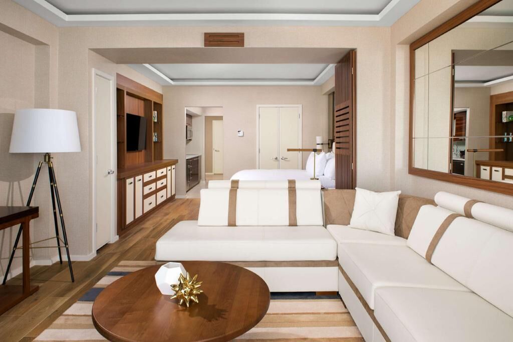 Premium bedding, minibar, in-room safe, desk