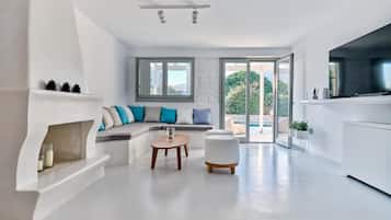 Villa Agave, 4 Bedrooms | Living area | 40-inch TV with satellite channels, DVD player
