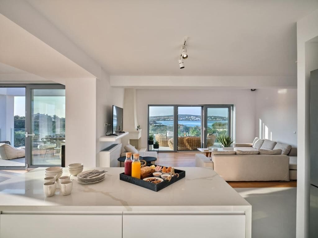 Grand Ambassador Villa, 5 Bedrooms | 私人廚房 | 大型雪櫃/冰箱、微波爐、爐具、特濃咖啡機