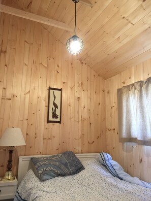 Cabin, 2 Bedrooms, Kitchenette, Lake View