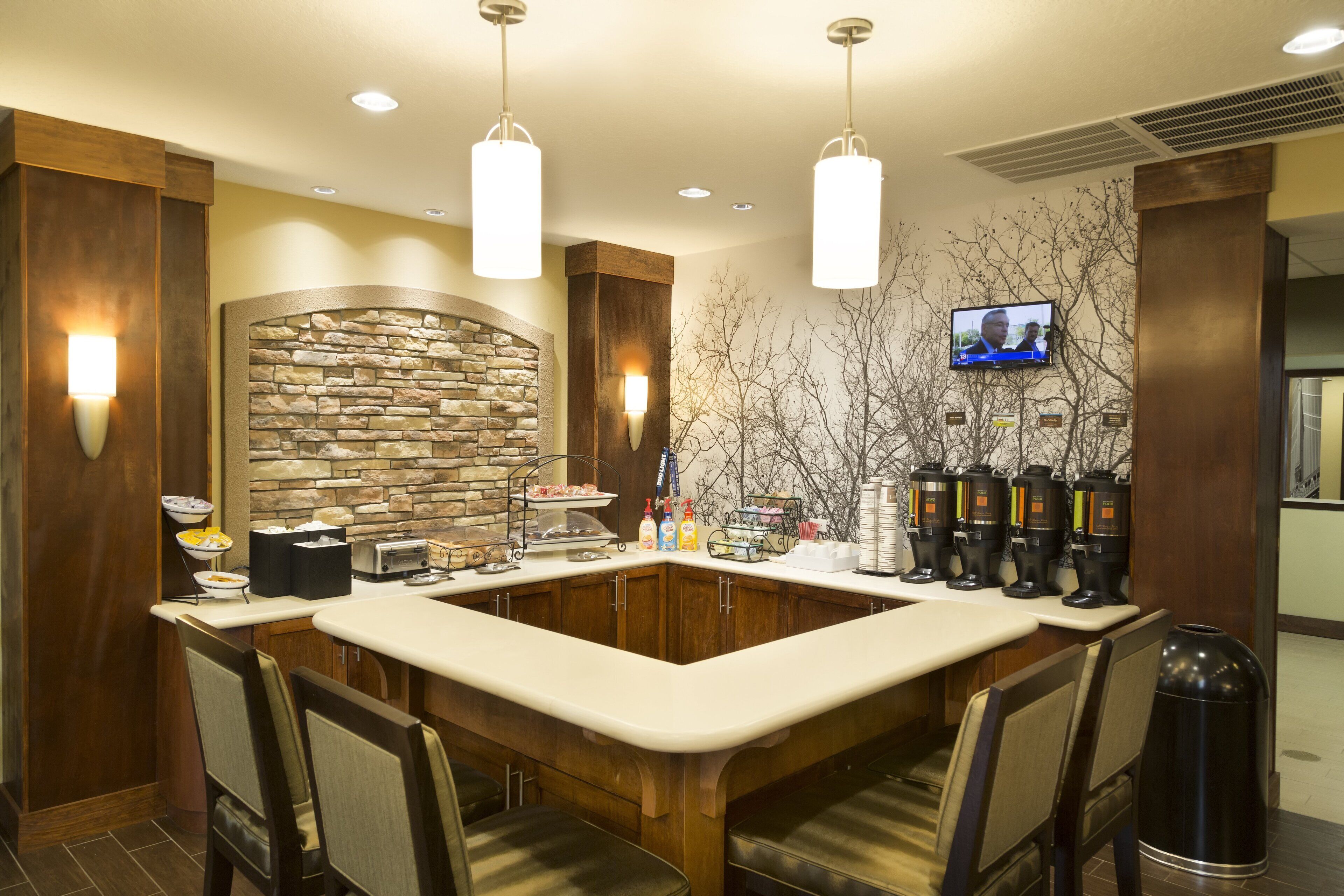 Photo - Staybridge Suites Orlando at SeaWorld by IHG - Free Breakfast & Shuttle to SeaWorld Parks