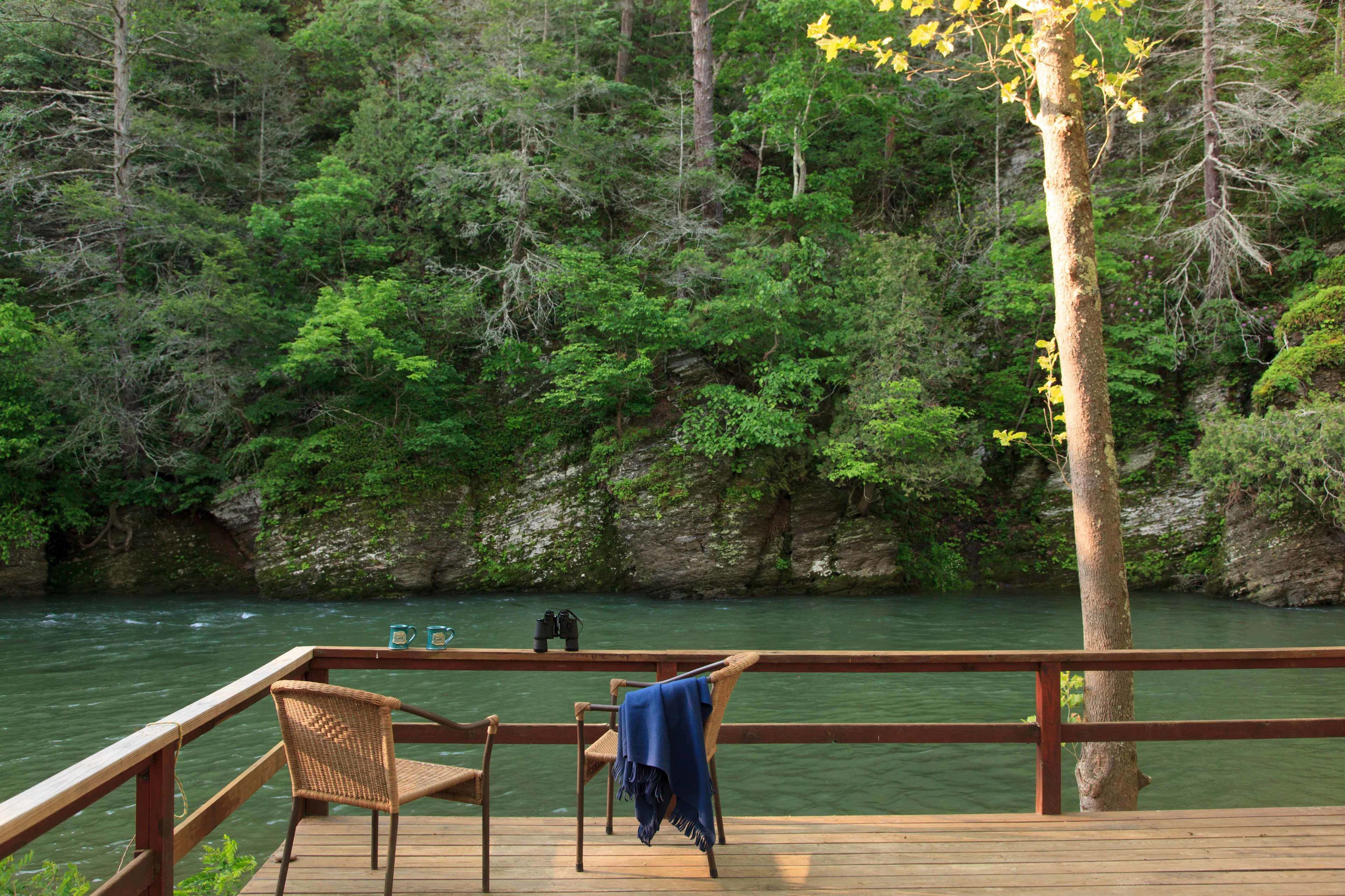 Dock