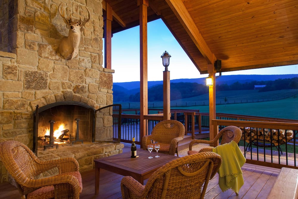 Fort Lewis Lodge