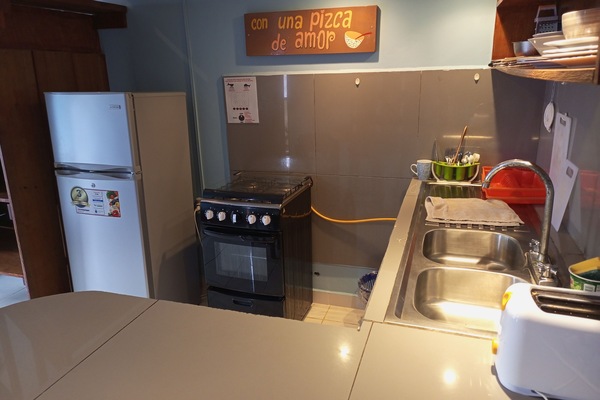 Refrigerador, horno, tostadora, licuadora