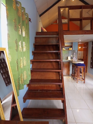 Deluxe Apartment, 1 Queen Bed with Sofa bed, Mezzanine