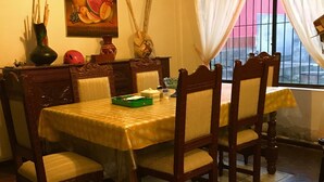 Ảnh chưa phân loại, 5 trong số 33 ảnh, nút