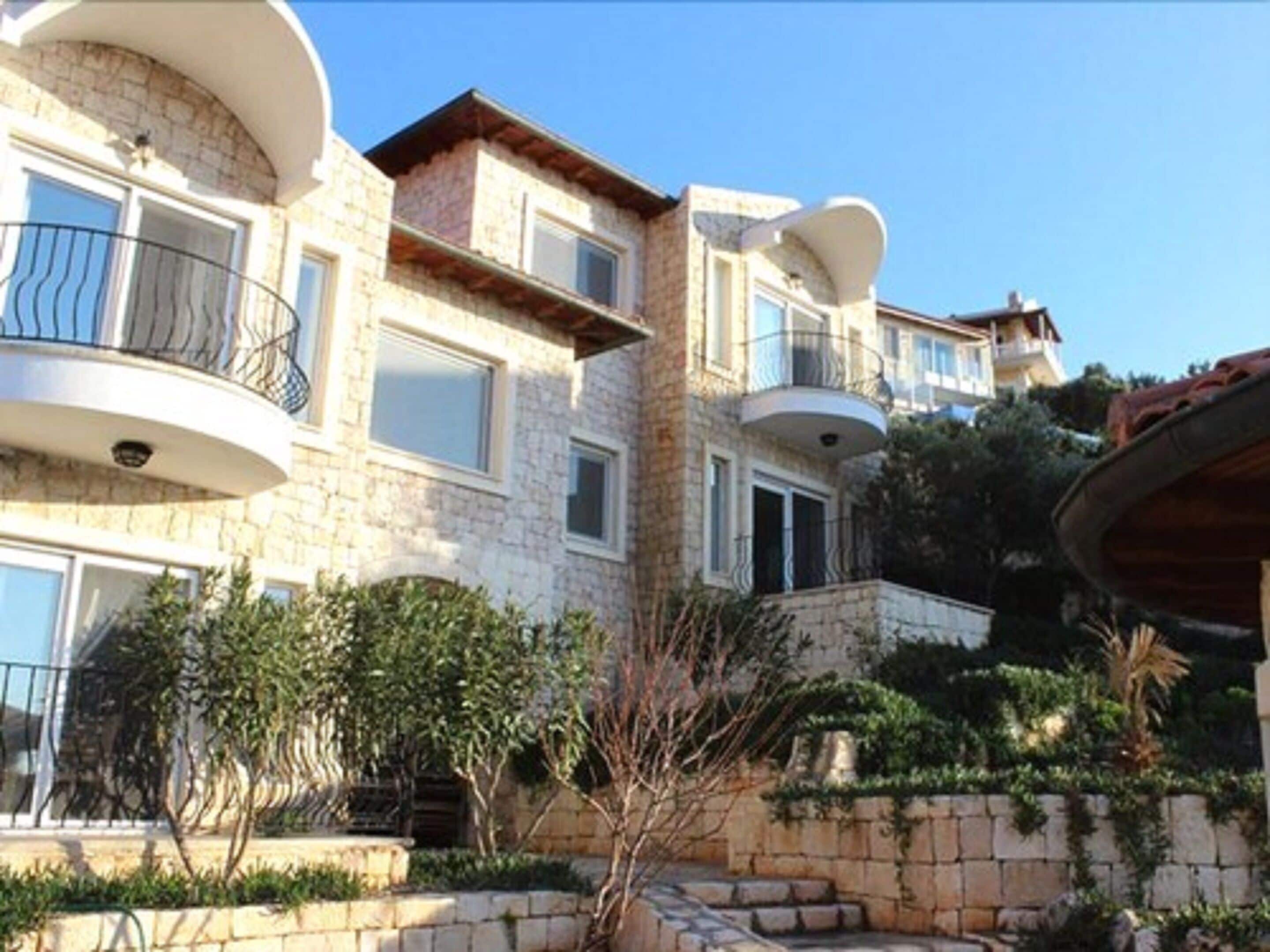 sunset suite | 1 bedroom, minibar, in-room safe, soundproofing