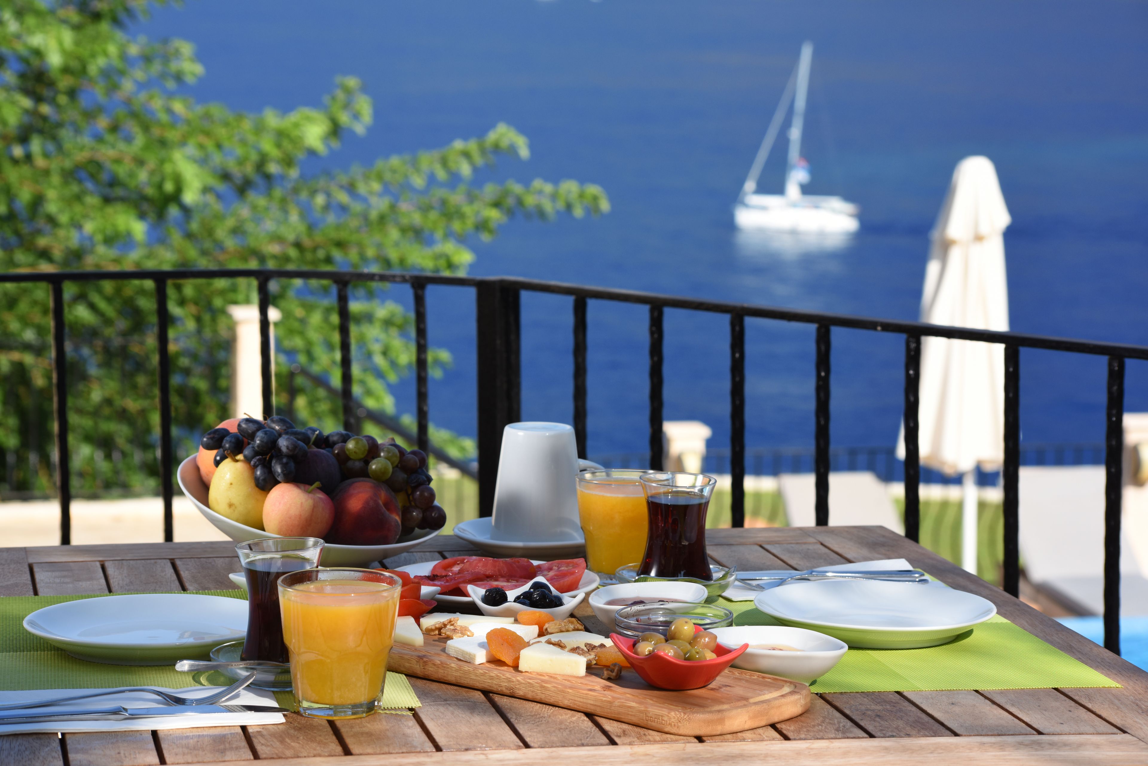 Breakfast buffet