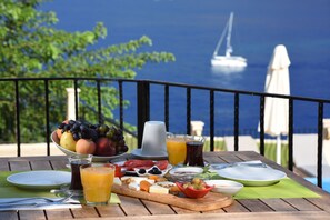 Breakfast buffet - Mekvin Hotels Deniz Feneri Lighthouse Adults Only +12 (Kas)