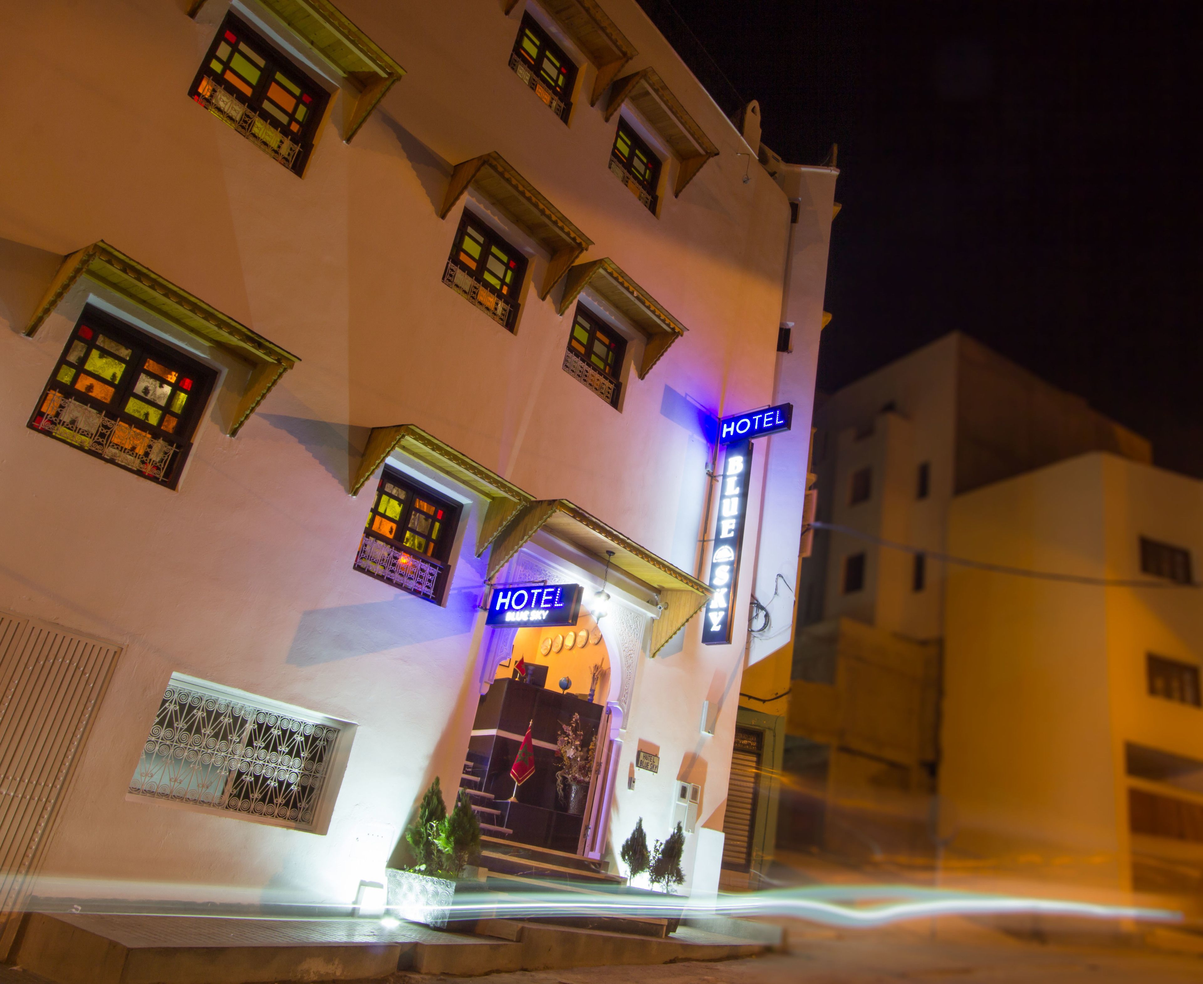 Foto - BLUE SKY Hôtel