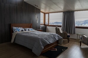 Luxury apartment with city view | 1 chambre, ameublement personnalisé, chambres insonorisées