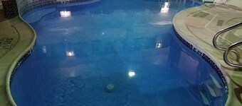 麥卡倫市中心德克薩斯套房酒店