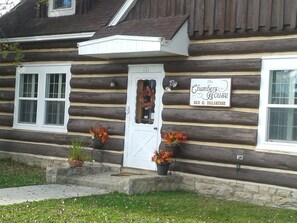 Property entrance - Chambers House B&B (Pinedale)