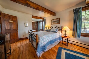 Literie de qualité supérieure, surmatelas, rideaux occultants