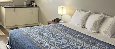 Basic Room | Free WiFi, bed sheets