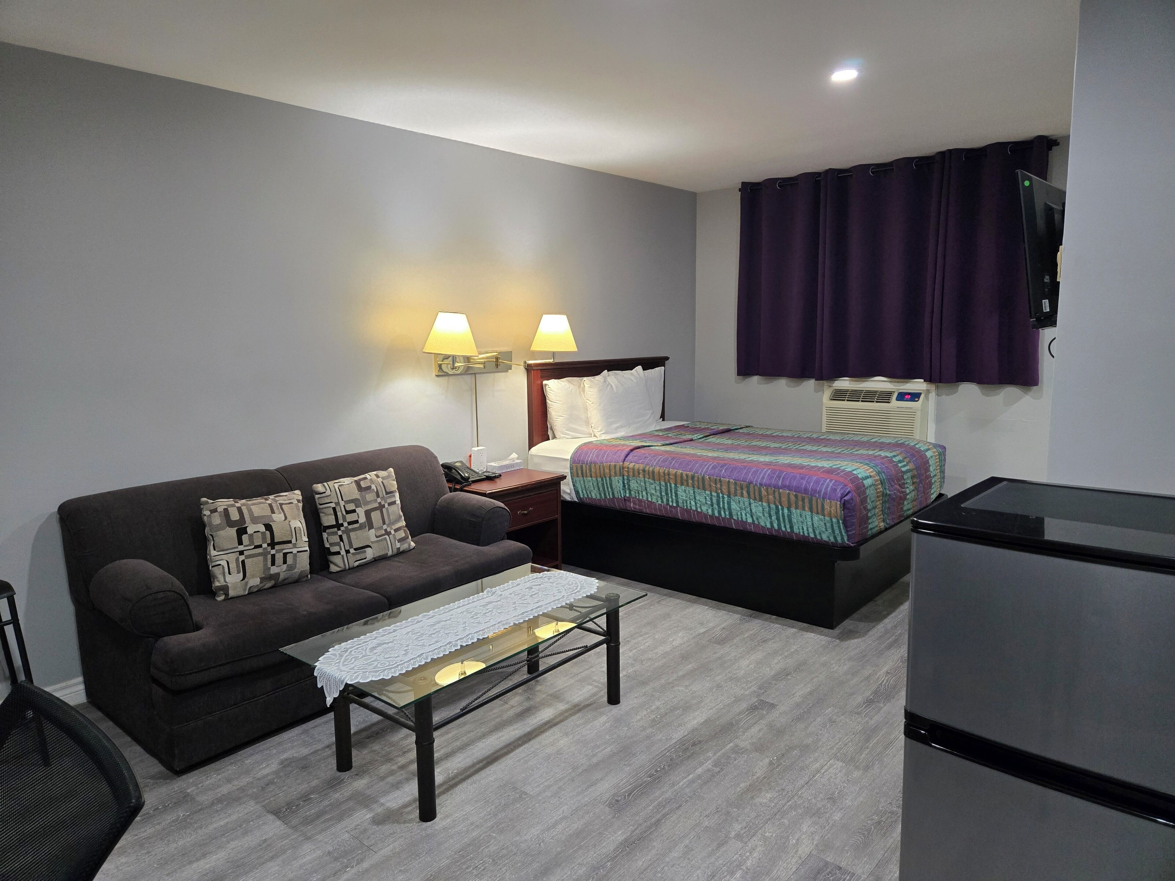 Studio, 1 Queen Bed with Sofa bed, Kitchenette