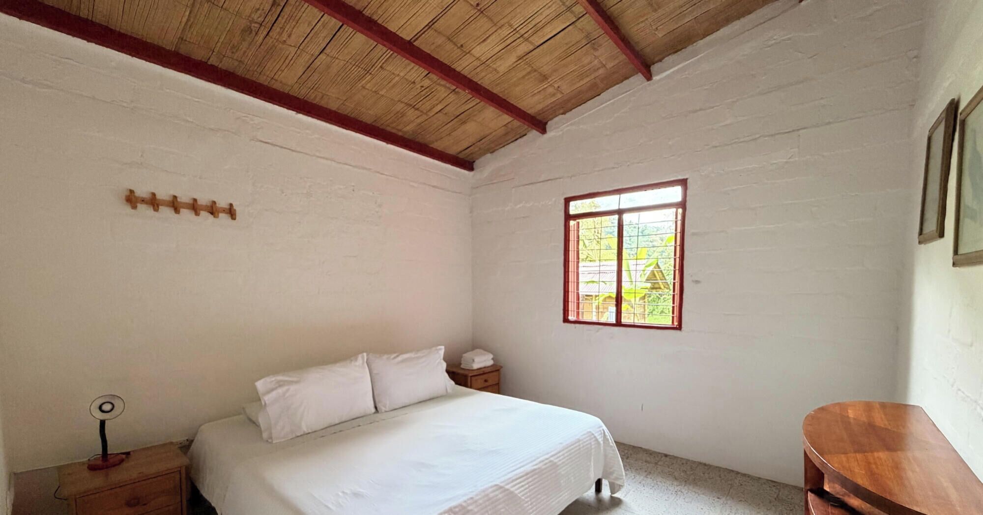 Traditional Double Room, Shared Bathroom, Garden View | Premium bedding, in-room safe, individually decorated