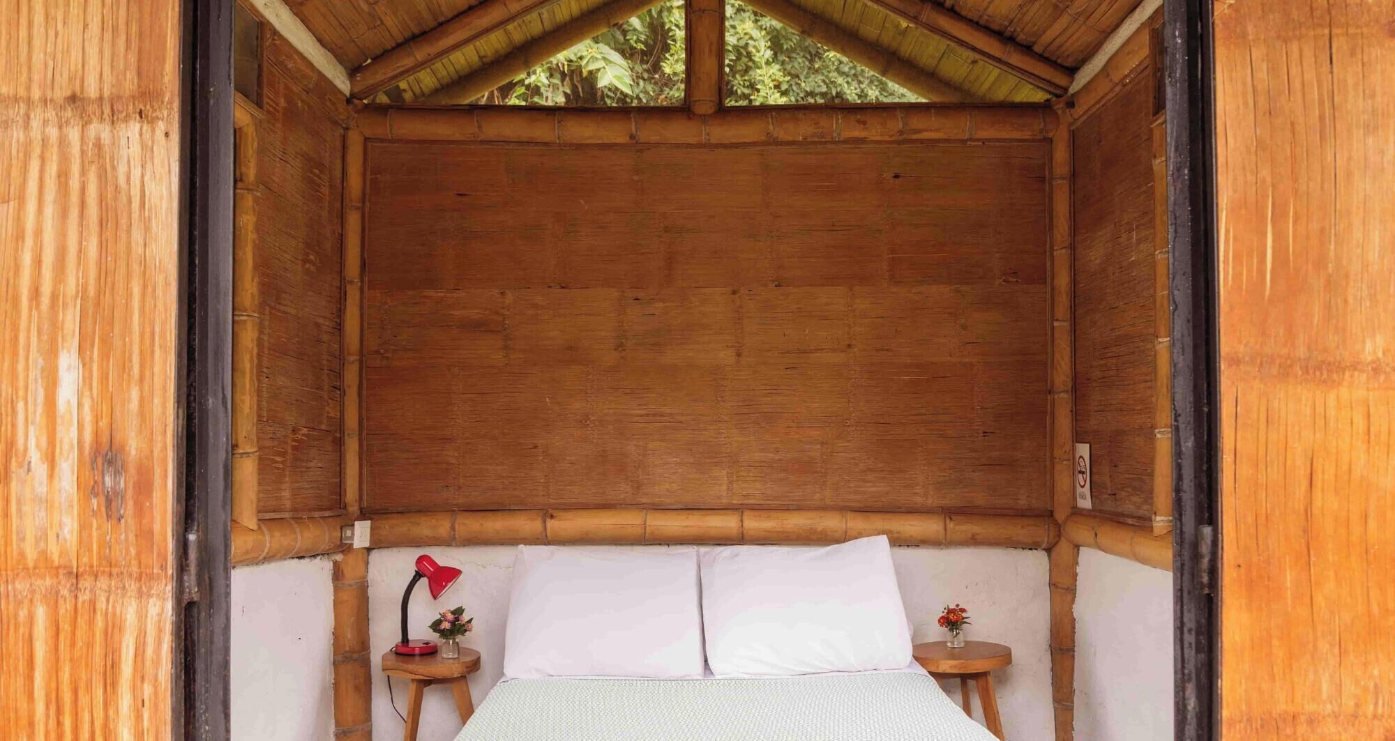 Traditional Double Room, Shared Bathroom, Garden View | Premium bedding, in-room safe, individually decorated