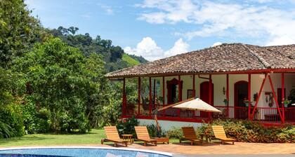Hacienda Venecia Main House & Coffee Lodge