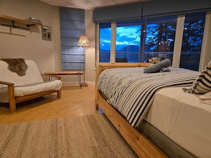 Romantische Studiosuite, Kochnische