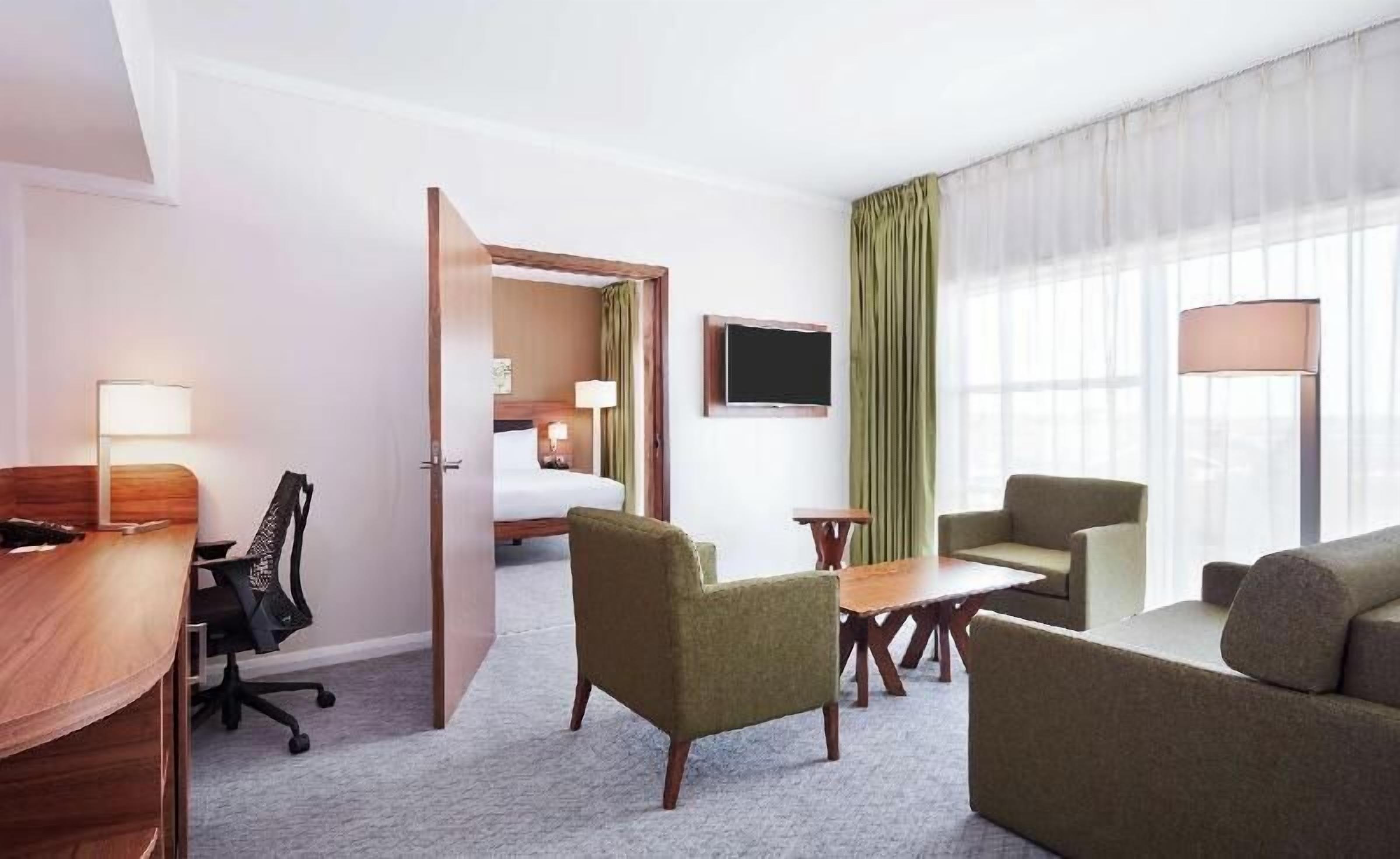 In-room safe, free cribs/infant beds, free WiFi, bed sheets