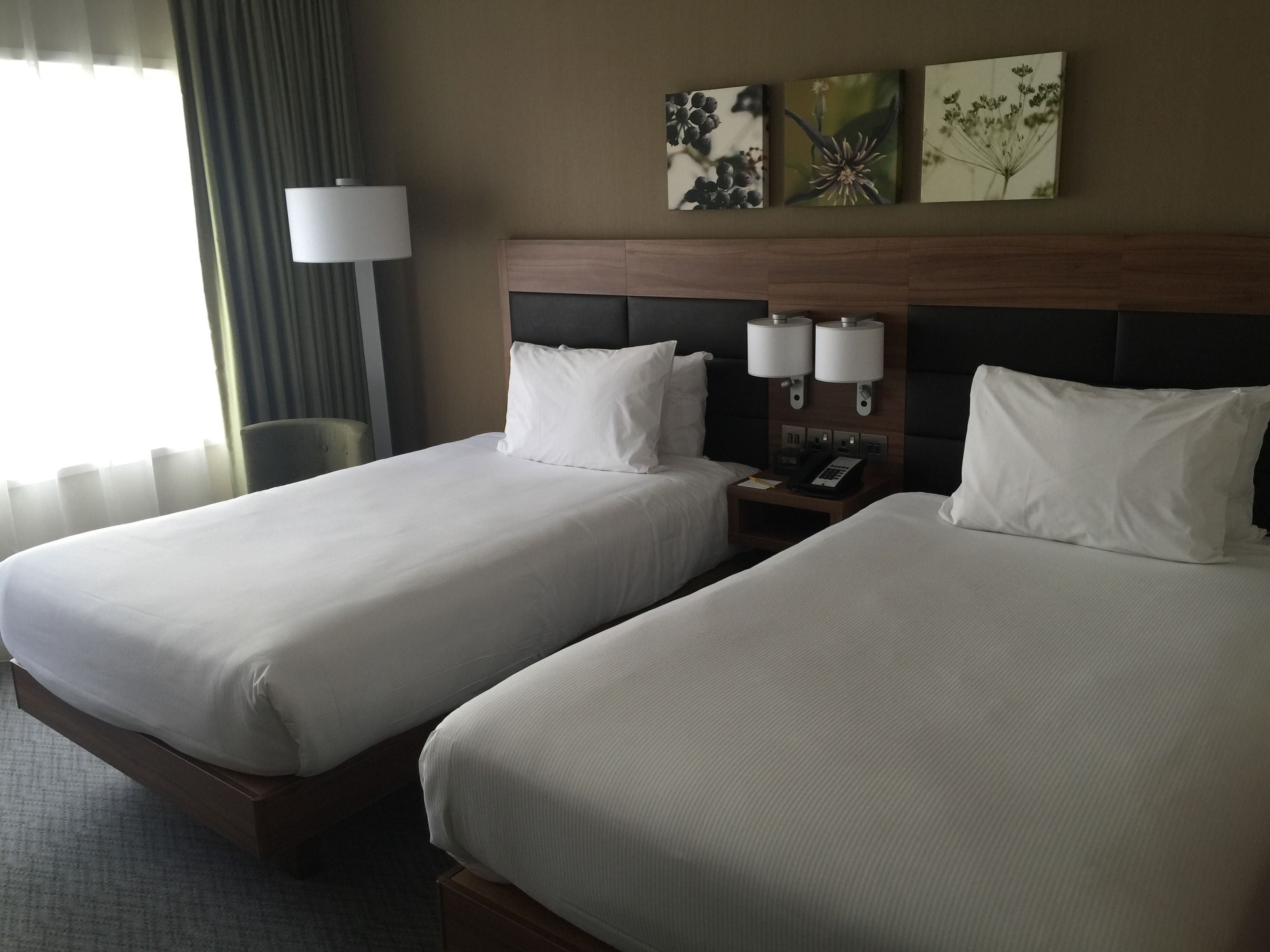 twin room, 2 single beds | in-room safe, free cots/infant beds, free wifi, bed sheets