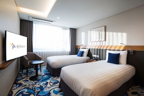 Premium bedding, minibar, in-room safe, desk