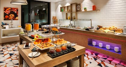 Holiday Inn Dusseldorf City Toulouser Allee by IHG