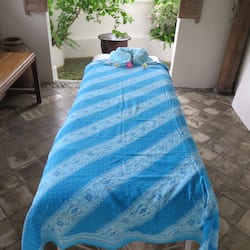 Massaggi “deep tissue”, massaggi sulla spiaggia, trattamenti per il viso