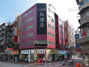Exterior - Shanghai Red (Kowloon)