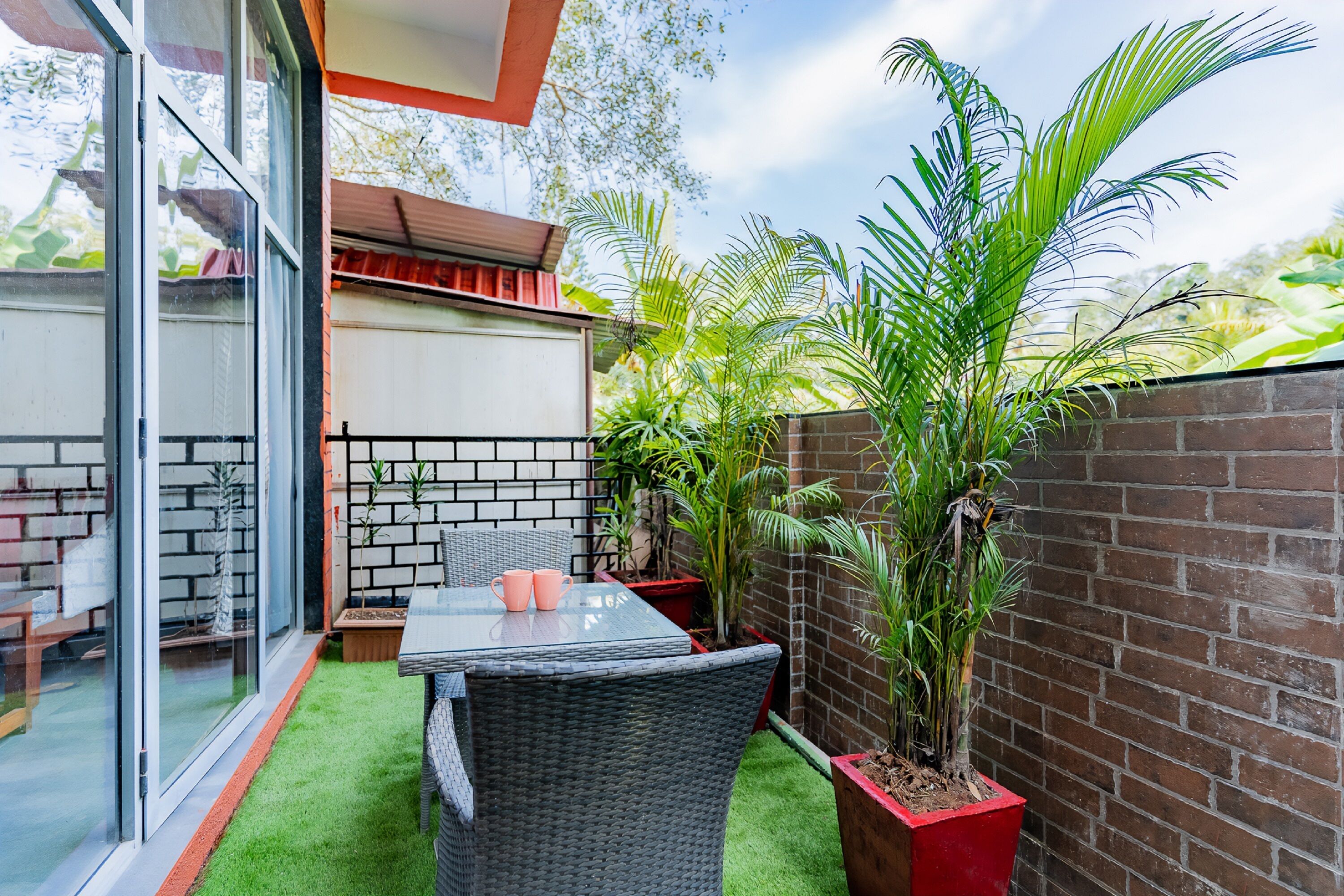 Family Room | Terrace/patio