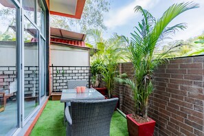 Luxury Room | Terrace/patio