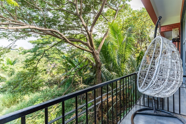 Family Room | Balcony