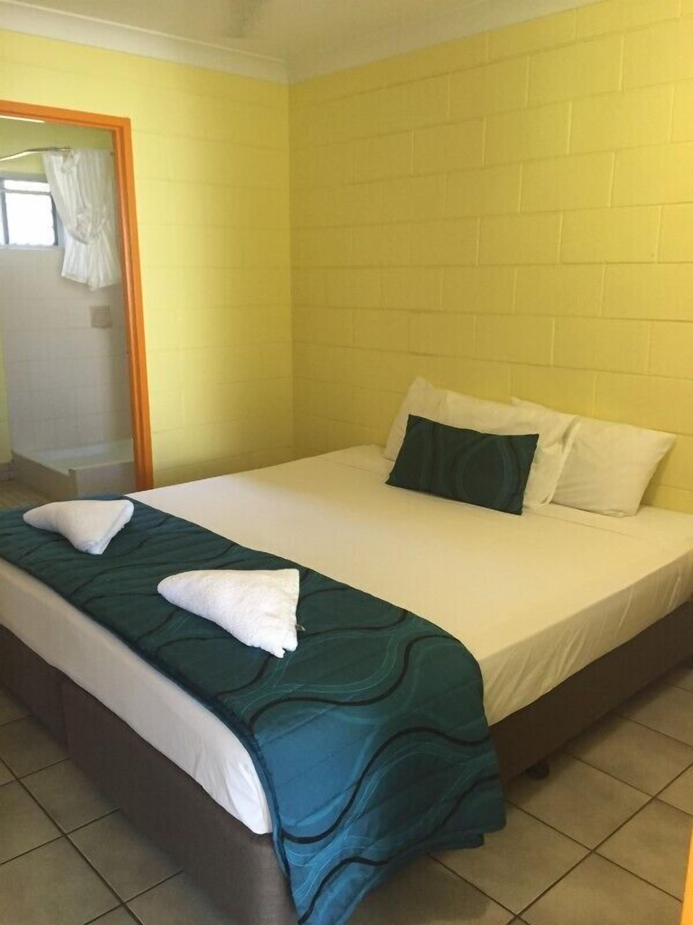 premium bedding, iron/ironing board, bed sheets