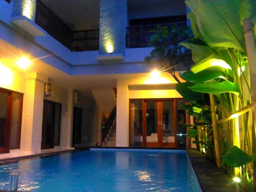 Spunky Premiere Kuta