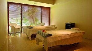 Hot tub, body treatments, aromatherapy, facials - The Uza Terrace Beach Club Villas (Yomitan)