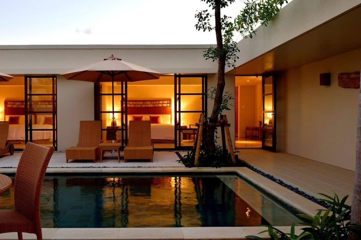 Pool | Seasonal outdoor pool