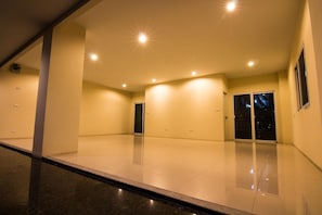 Interior - Dae Ma Place (Nonthaburi)