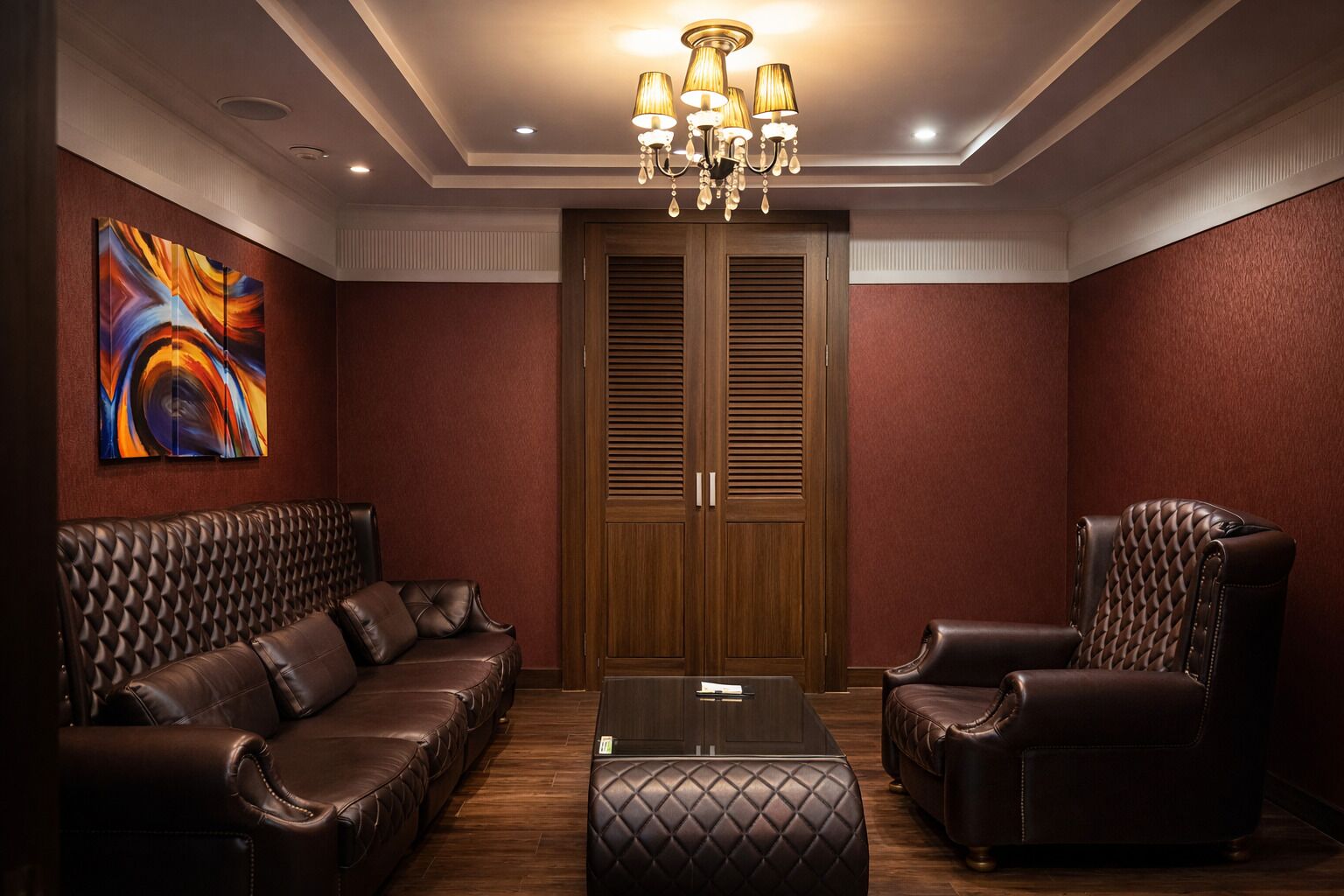 Suite | Living area | Flat-screen TV