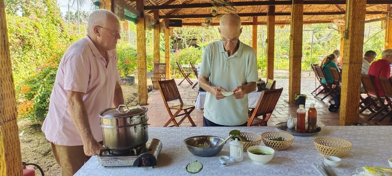 quadruple room, garden view | minibar, desk, free wifi, bed sheets