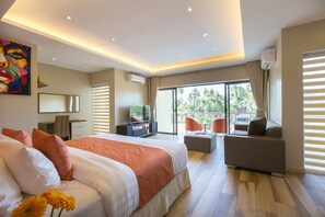 Luxury Villa, 5 Bedrooms, Partial Ocean View, Beachside | Premium bedding, in-room safe, individually decorated -  Ban Tai Estate Villas (Koh Samui)