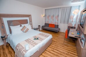 Superior Room | View from room - Accra City Hotel (Accra)
