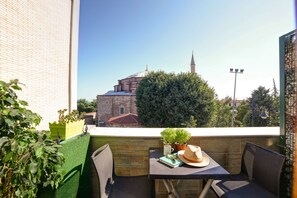 In-room safe, desk, soundproofing, free WiFi - Elite Hotel By MK (Istanbul)