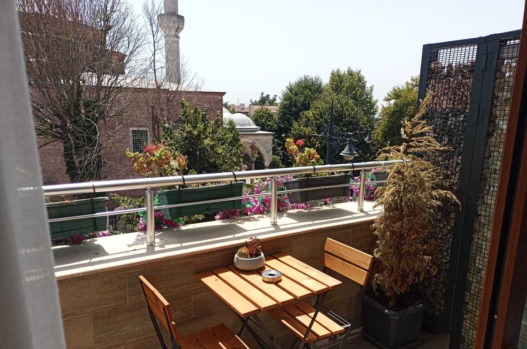 Deluxe Double Room, Balcony | In-room safe, desk, soundproofing, free WiFi