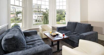 The Dilkhusa Grand Hotel By Compass Hospitality